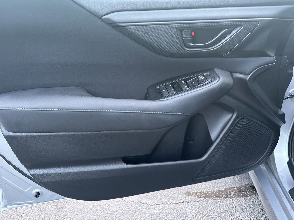 Used 2023 Subaru Legacy AWD/4WD image 12