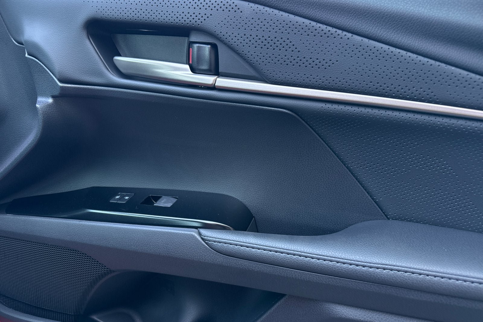 New 2026 Toyota Camry XSE FWD image 18