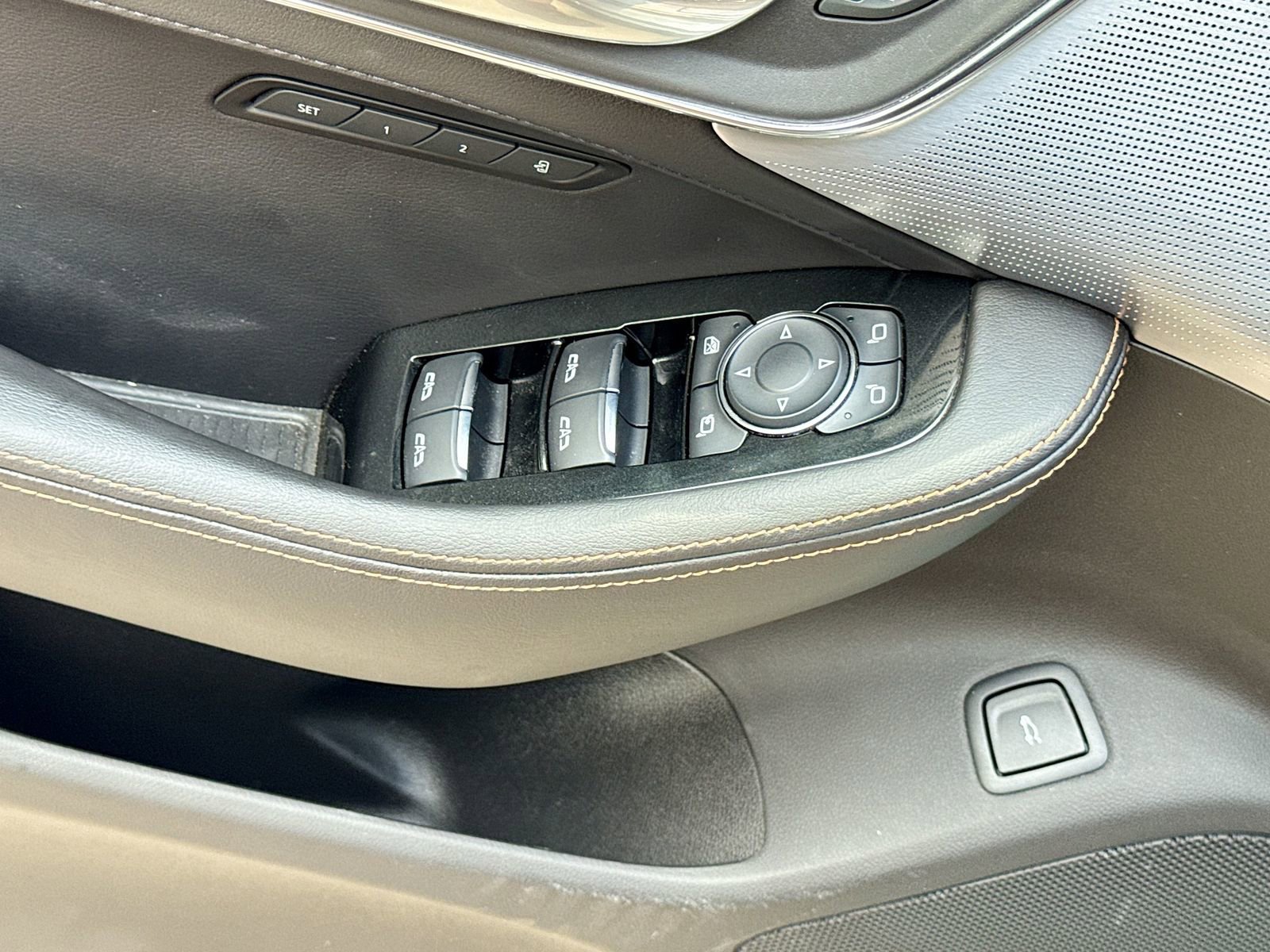 Used 2023 Cadillac CT5 V w/ Premium Package image 18