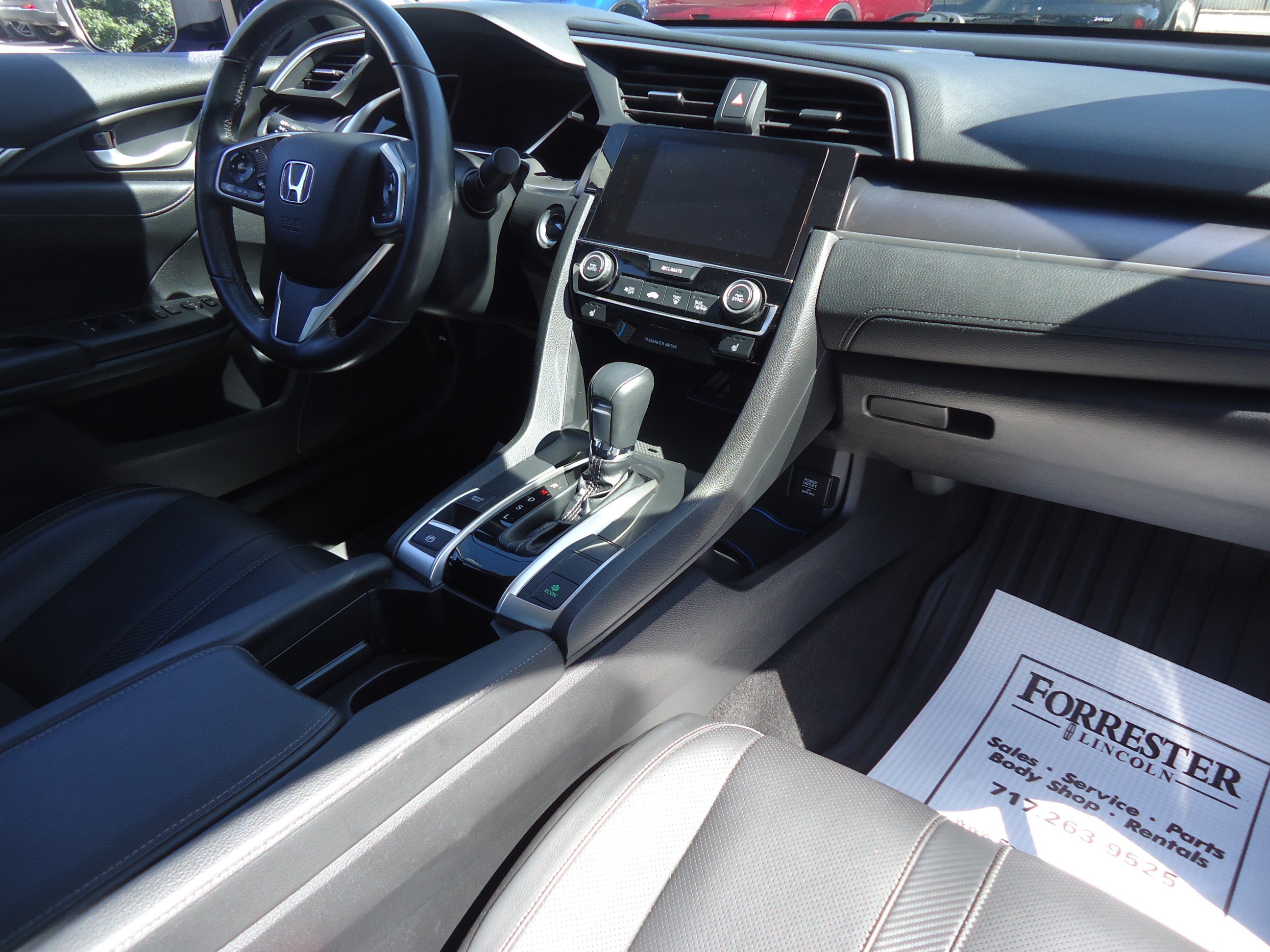 Used 2018 Honda Civic Touring image 27