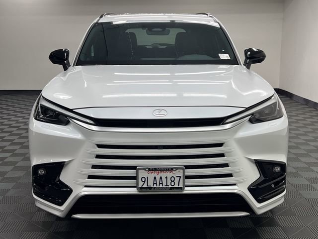 Certified 2024 Lexus TX 500h AWD w/ Technology Package image 3