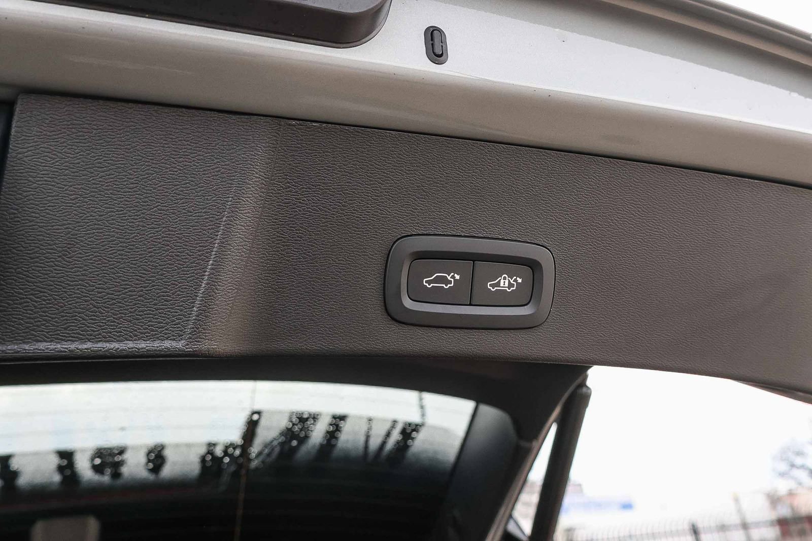 New 2026 Volvo XC40 B5 Ultra w/ Climate Package image 27