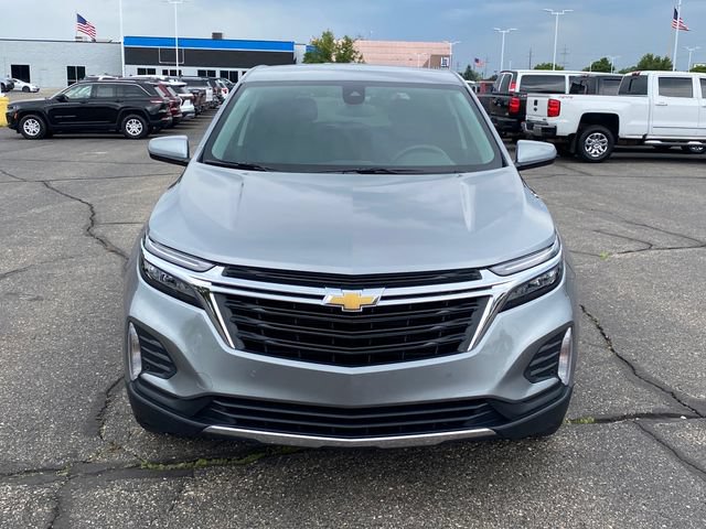 Certified 2024 Chevrolet Equinox LT w/ LPO, Floor Liner Package FWD image 2