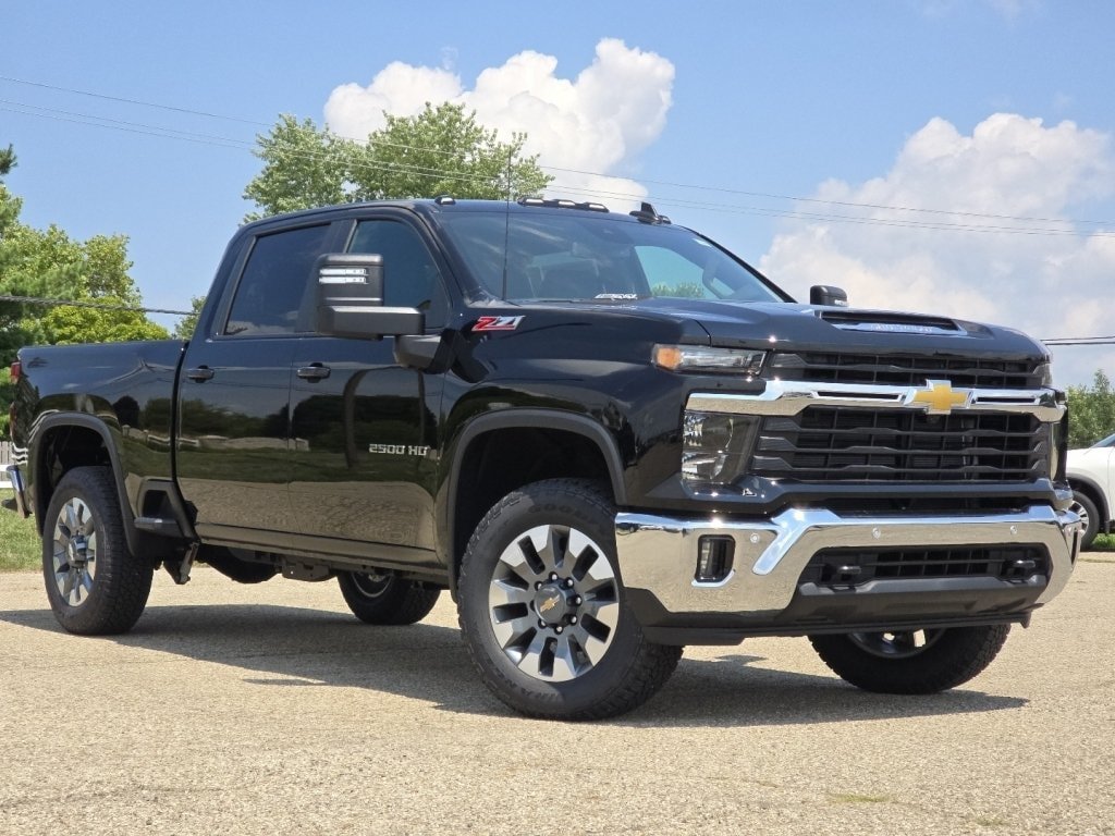 New 2026 Chevrolet Silverado 2500 LT w/ All Star Edition AWD/4WD image 2