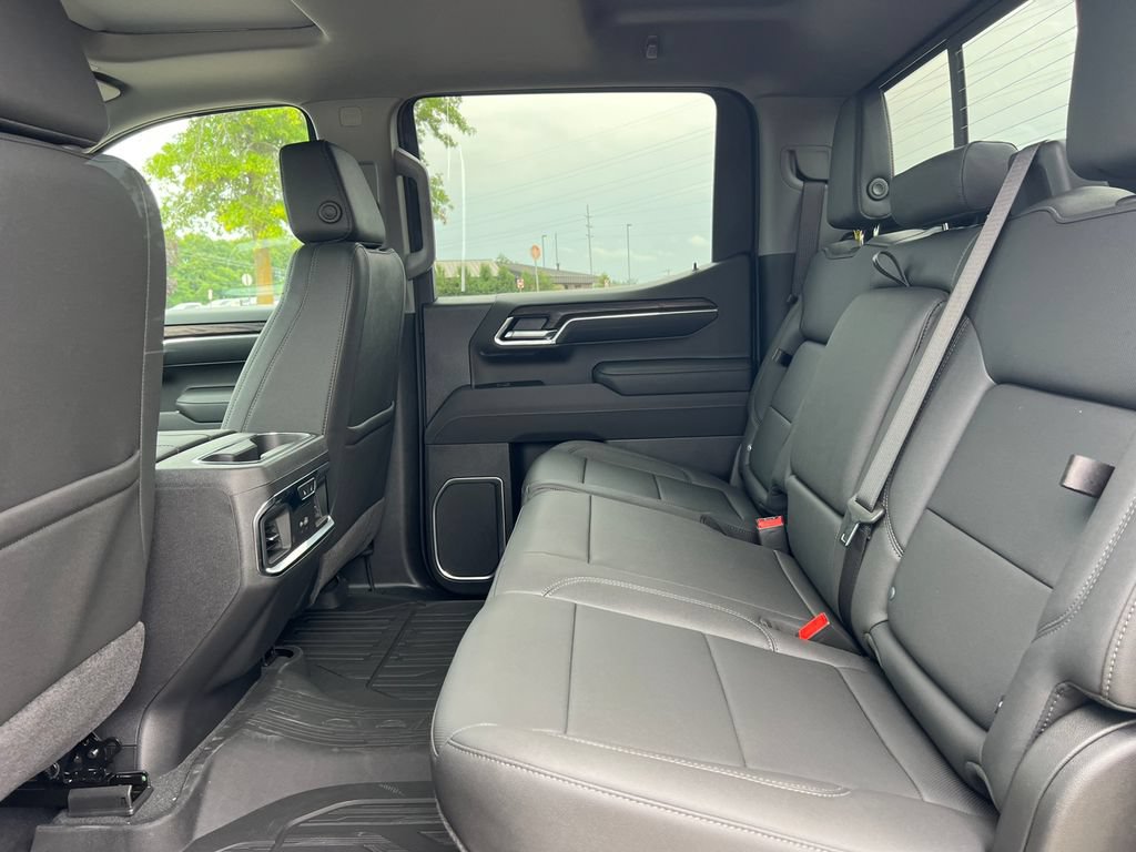 New 2026 GMC Sierra 1500 SLT w/ SLT Premium Plus Package AWD/4WD image 5