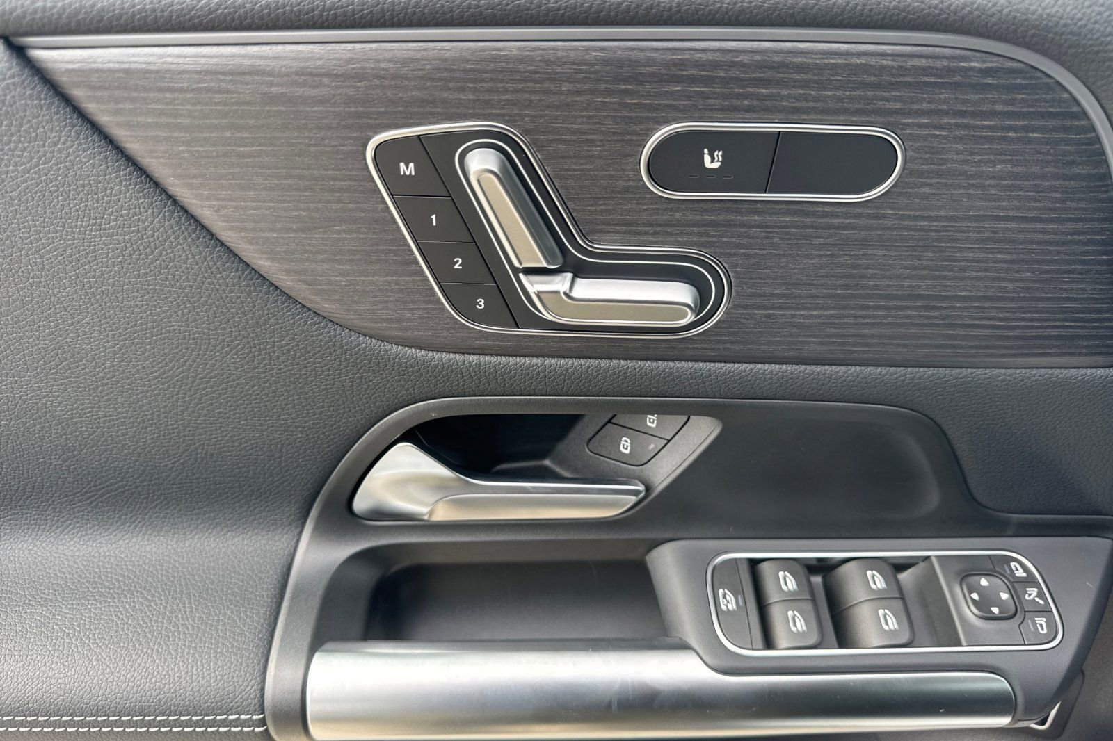 New 2026 Mercedes-Benz GLA 250 image 21