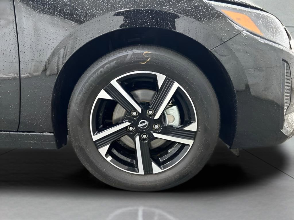 Used 2025 Nissan Sentra SV image 11