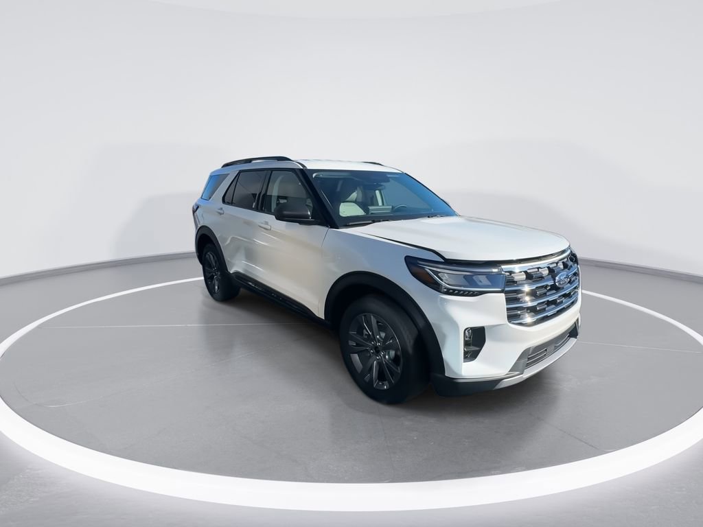 New 2026 Ford Explorer Active w/ Active Comfort Package image 3