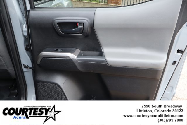 Used 2021 Toyota Tacoma SR5 RWD image 30