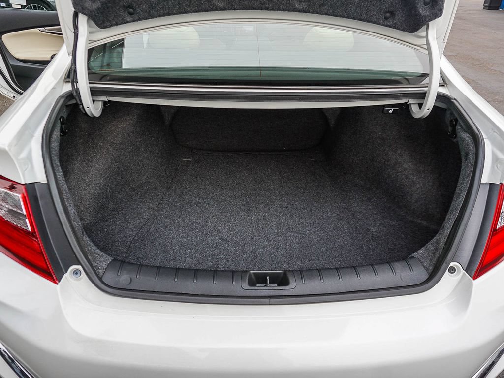 Used 2017 Honda Accord EX-L image 25