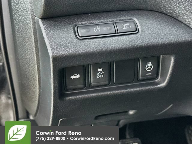 Used 2018 Nissan Altima 2.5 SL FWD image 12