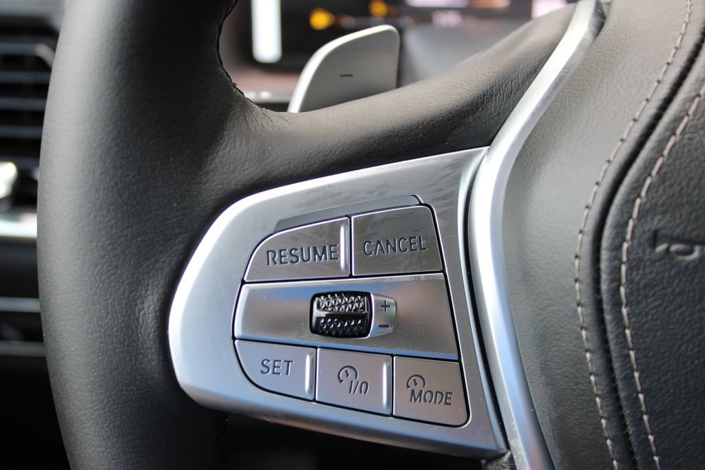 New 2026 BMW X7 xDrive40i w/ Executive Package image 32