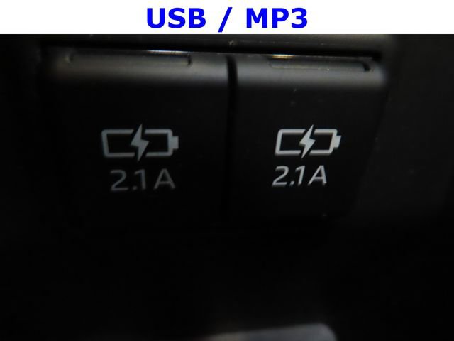 Used 2020 Toyota RAV4 XLE w/ Convenience Package image 10