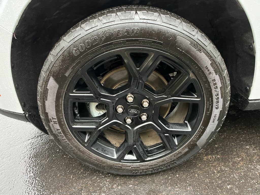 Used 2025 Ford Maverick XLT w/ Black Appearance Package image 24