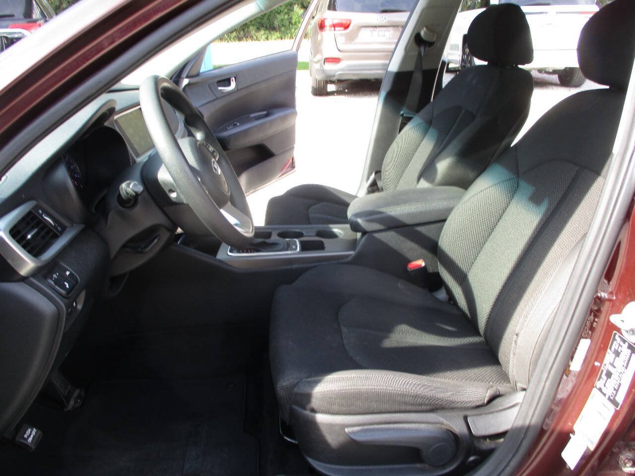 Used 2020 Kia Optima LX FWD image 20