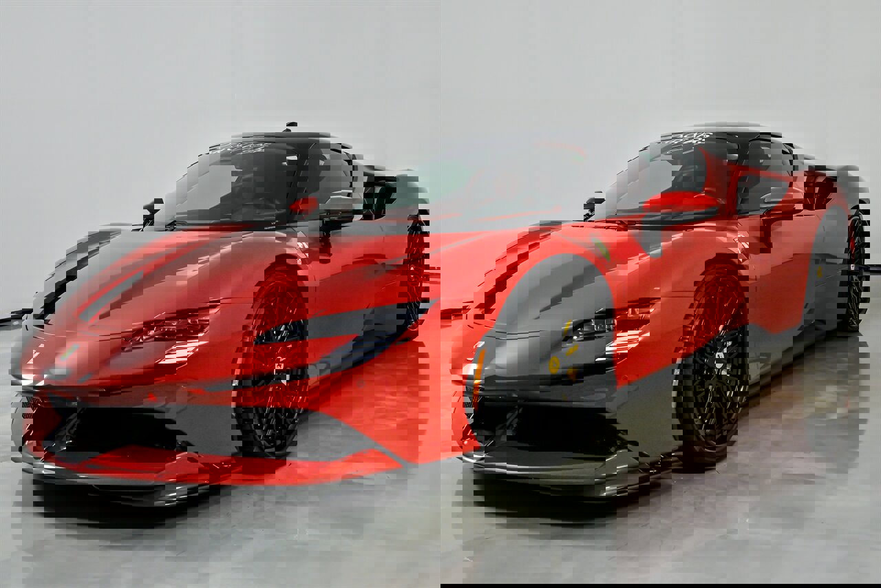 Used 2023 Ferrari SF90 Stradale image 5