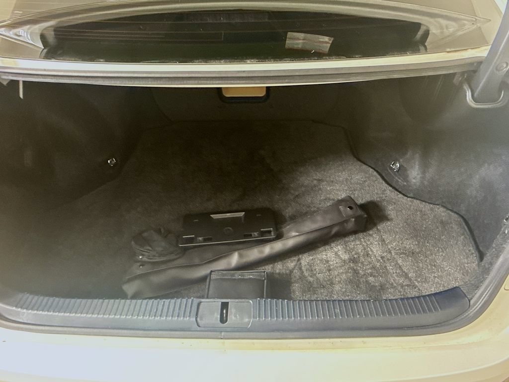 Used 2016 Lexus ES 350 w/ Luxury Package w/Wood Trim FWD image 25