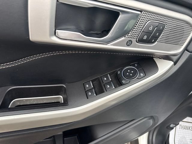 Used 2022 Ford Explorer Limited w/ Equipment Group 301A RWD image 25