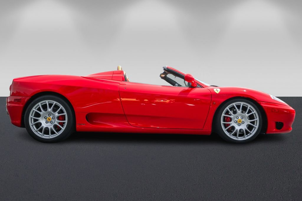 Used 2005 Ferrari 360 Spider image 2
