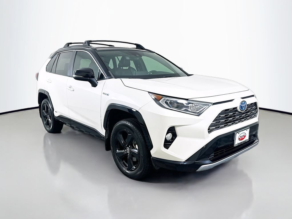 Used 2021 Toyota RAV4 XSE AWD/4WD image 3