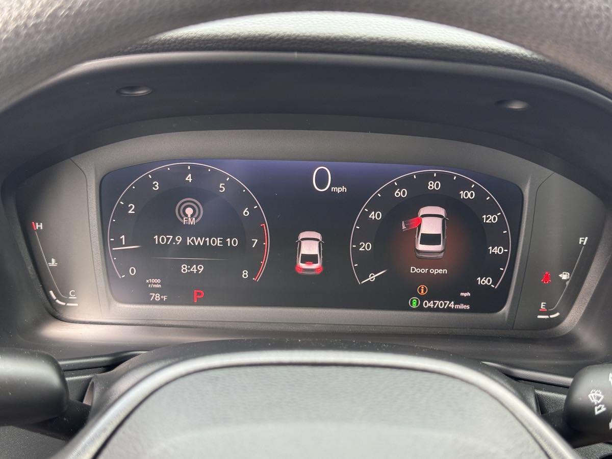 Used 2023 Honda Accord EX image 32