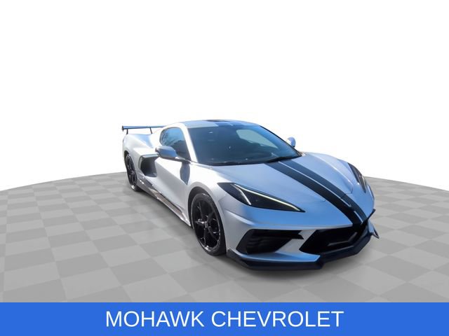Used 2020 Chevrolet Corvette Stingray Coupe w/ 1LT RWD image 2