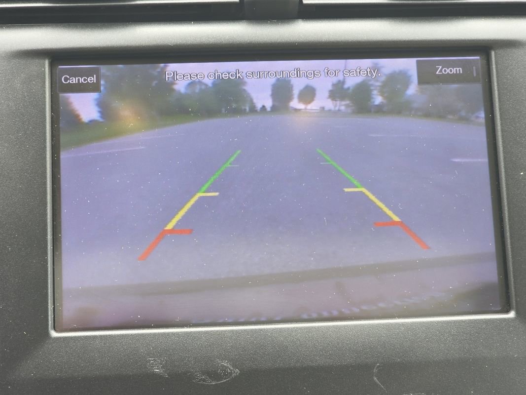 Used 2013 Ford Fusion SE FWD image 23