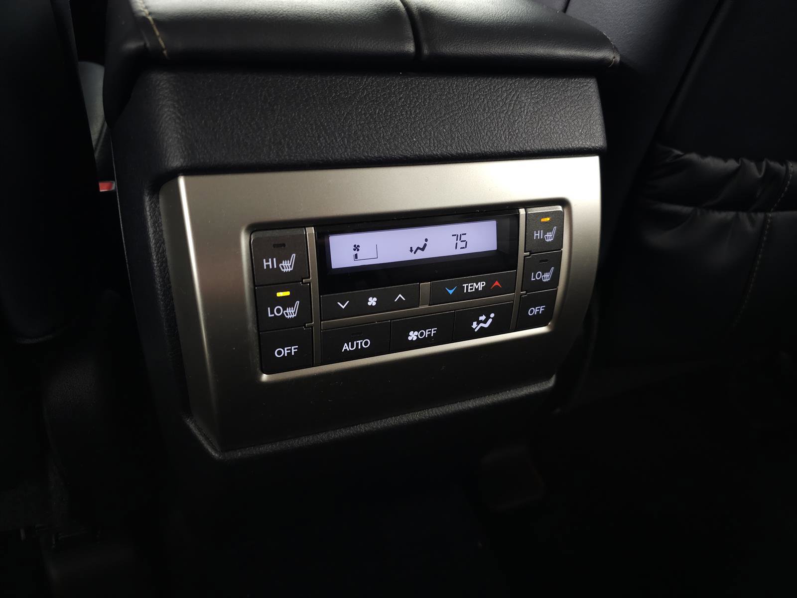 Used 2018 Lexus GX 460 Premium w/ Premium Package image 30