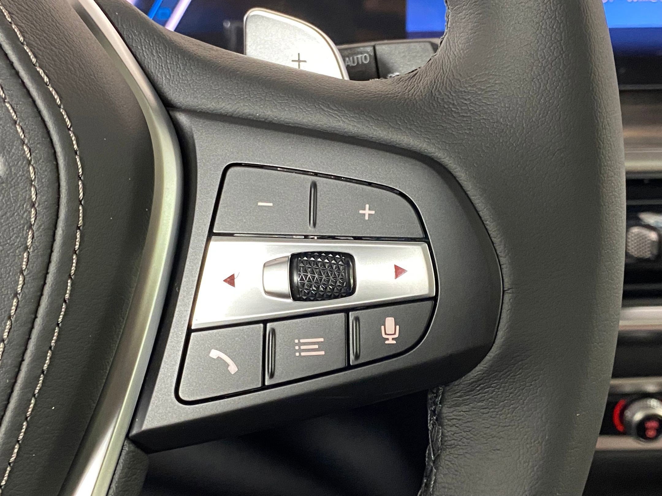 Used 2026 BMW X5 sDrive40i w/ Premium Package image 28