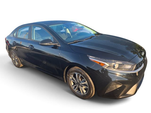 Used 2024 Kia Forte LXS w/ LXS Technology Package FWD image 1