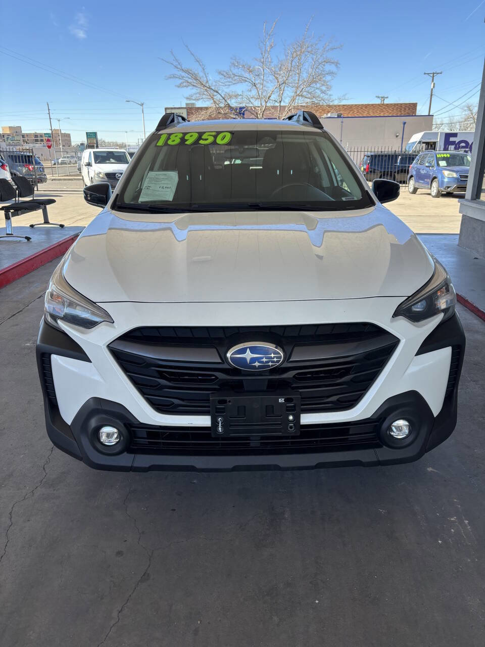 Used 2023 Subaru Outback Premium image 3
