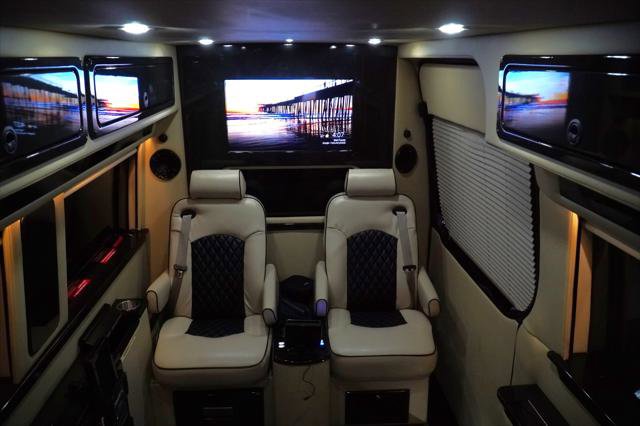 Used 2016 Mercedes-Benz Sprinter 2500 image 26