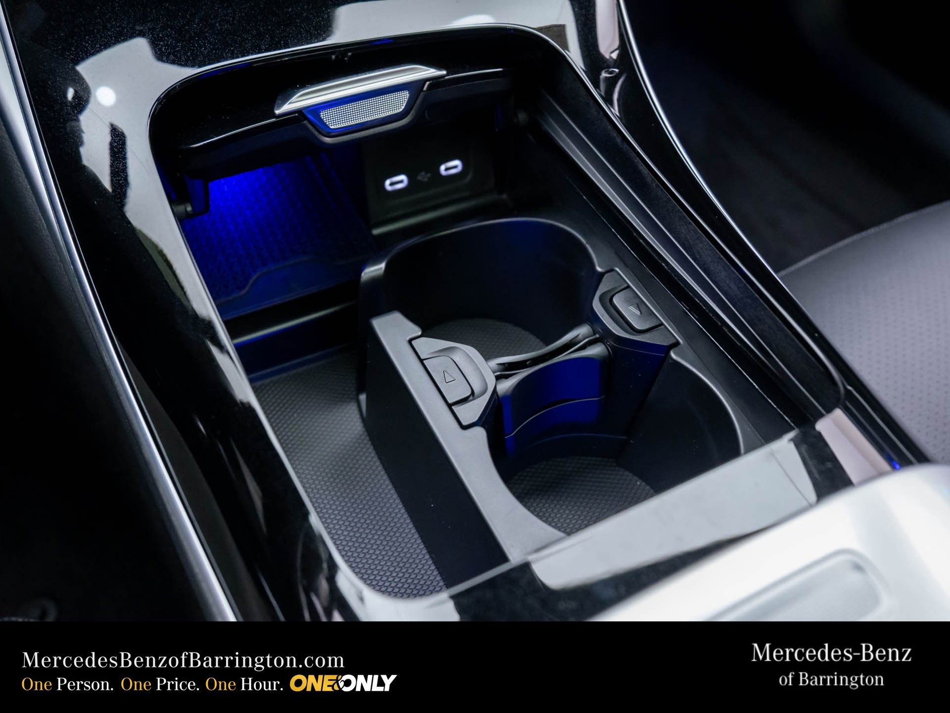 New 2026 Mercedes-Benz C 300 4MATIC Sedan image 22