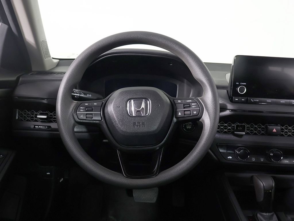Used 2025 Honda Accord SE image 38