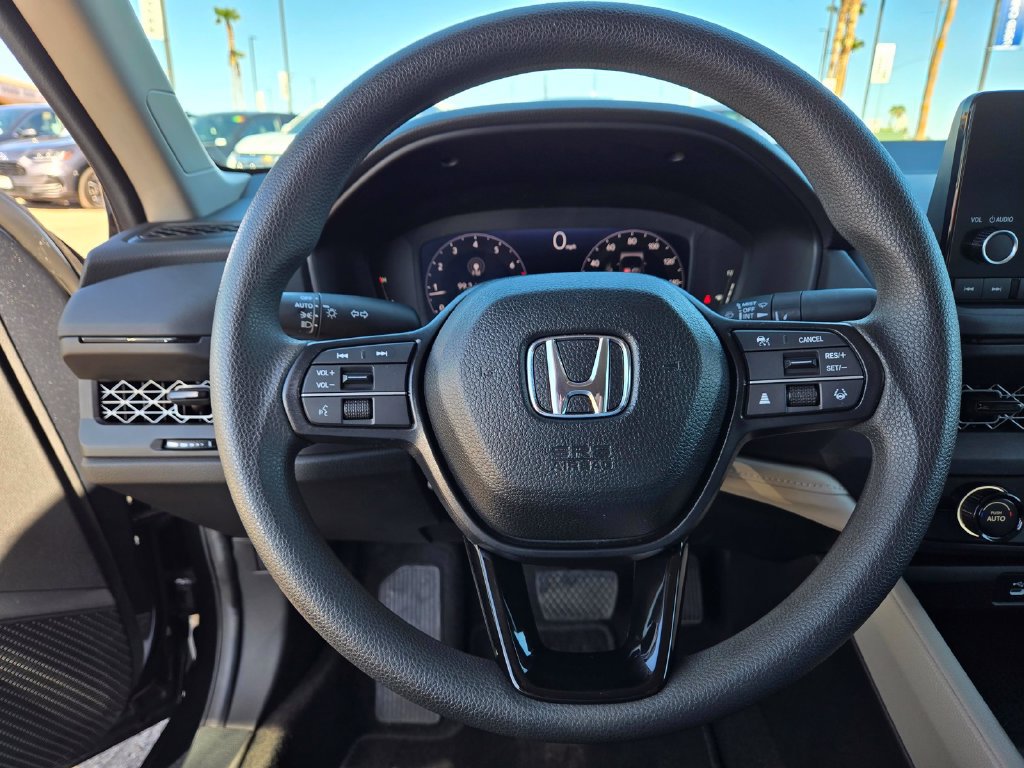 Used 2025 Honda Accord LX image 25