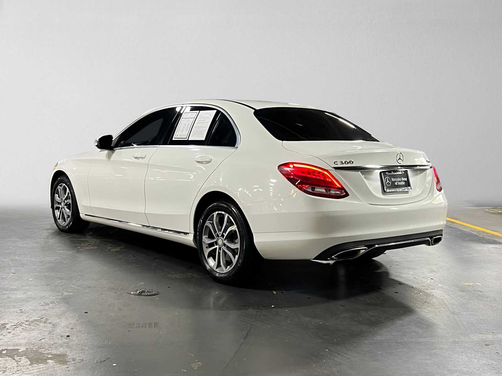 Used 2016 Mercedes-Benz C 300 4MATIC Sedan image 5