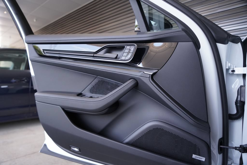 New 2026 Porsche Panamera RWD image 16
