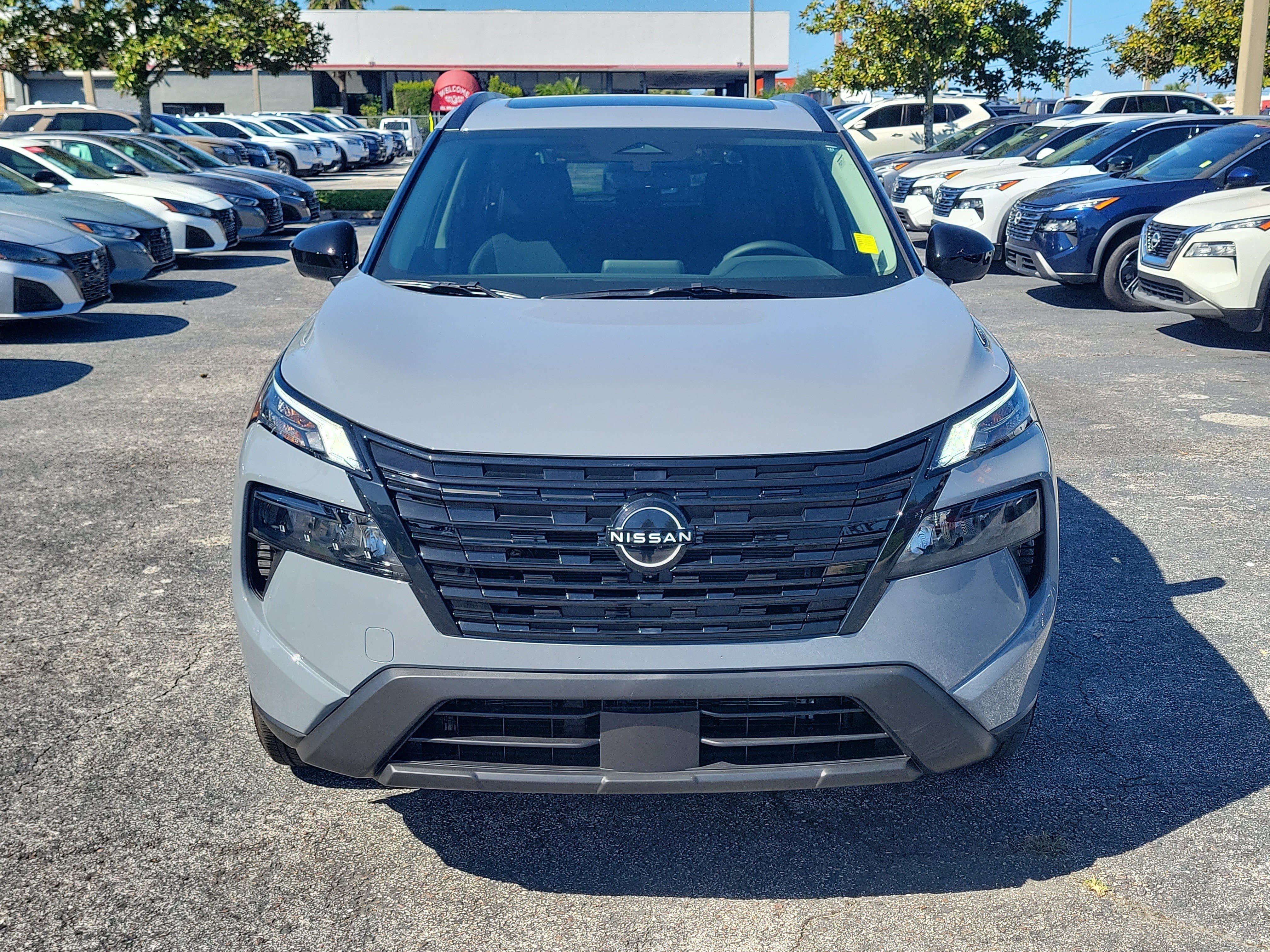 Certified 2026 Nissan Rogue Dark Armor FWD image 2