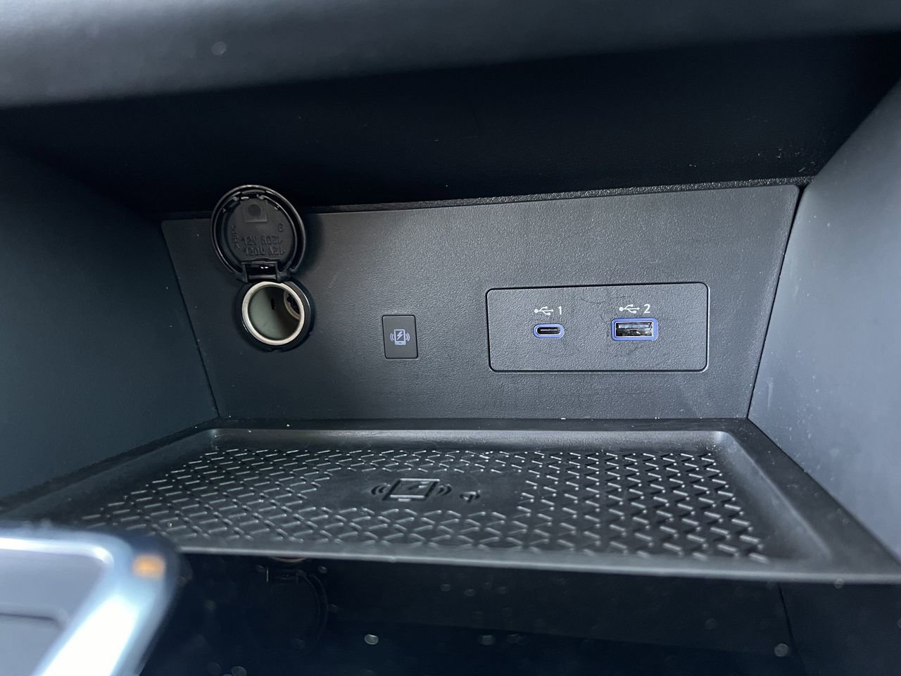 Certified 2025 Nissan Pathfinder SL w/ SL Premium Package image 3