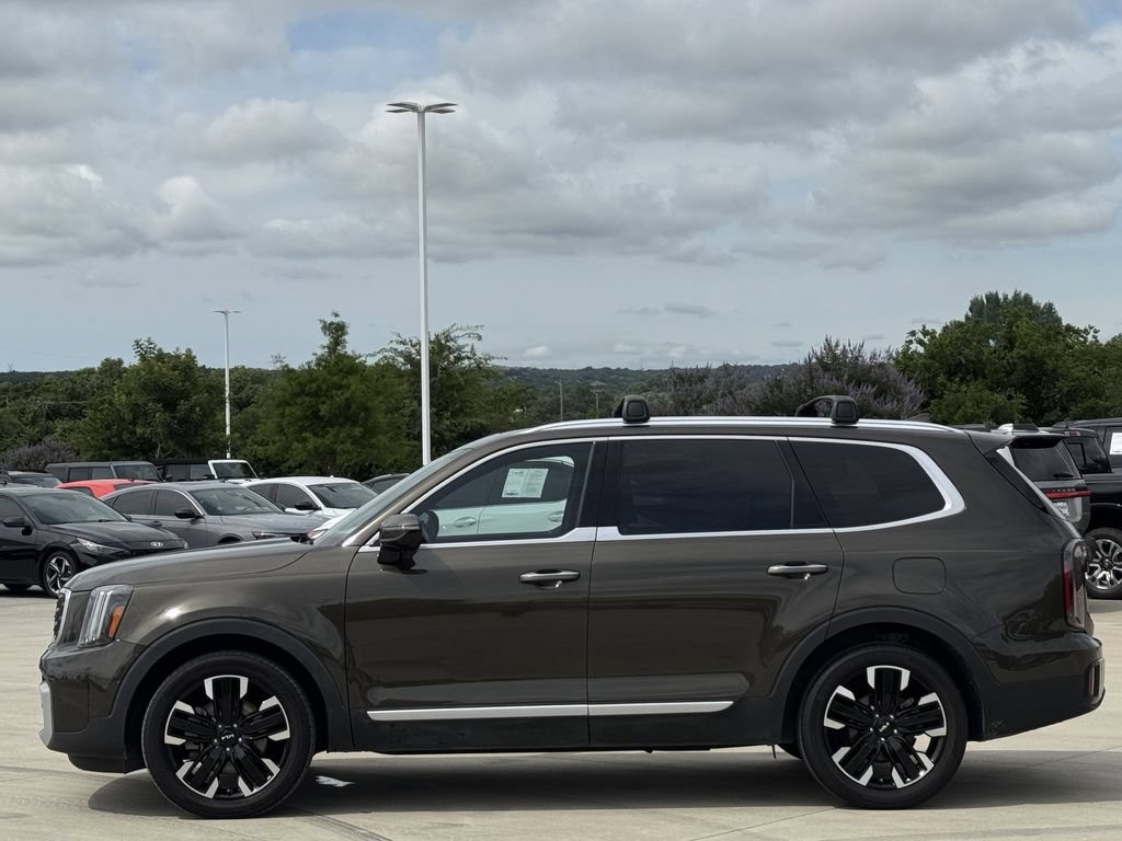 Used 2024 Kia Telluride SX Prestige AWD/4WD image 3