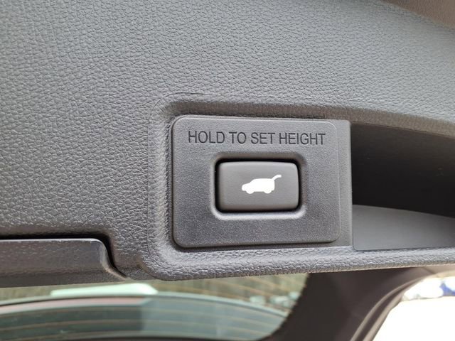 New 2026 Acura RDX SH-AWD image 12