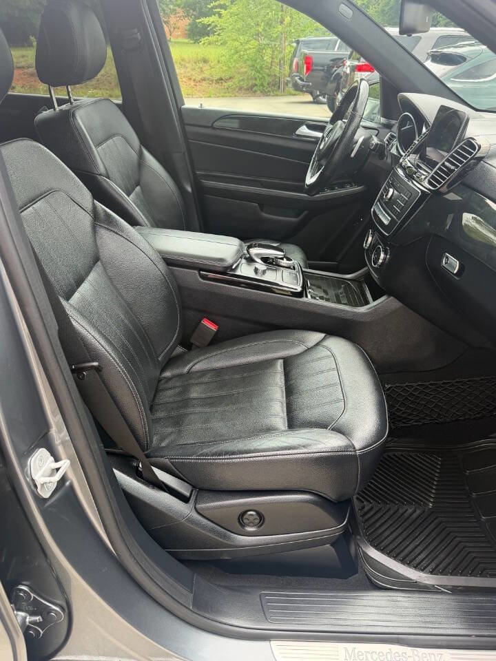 Used 2017 Mercedes-Benz GLS 450 4MATIC image 11