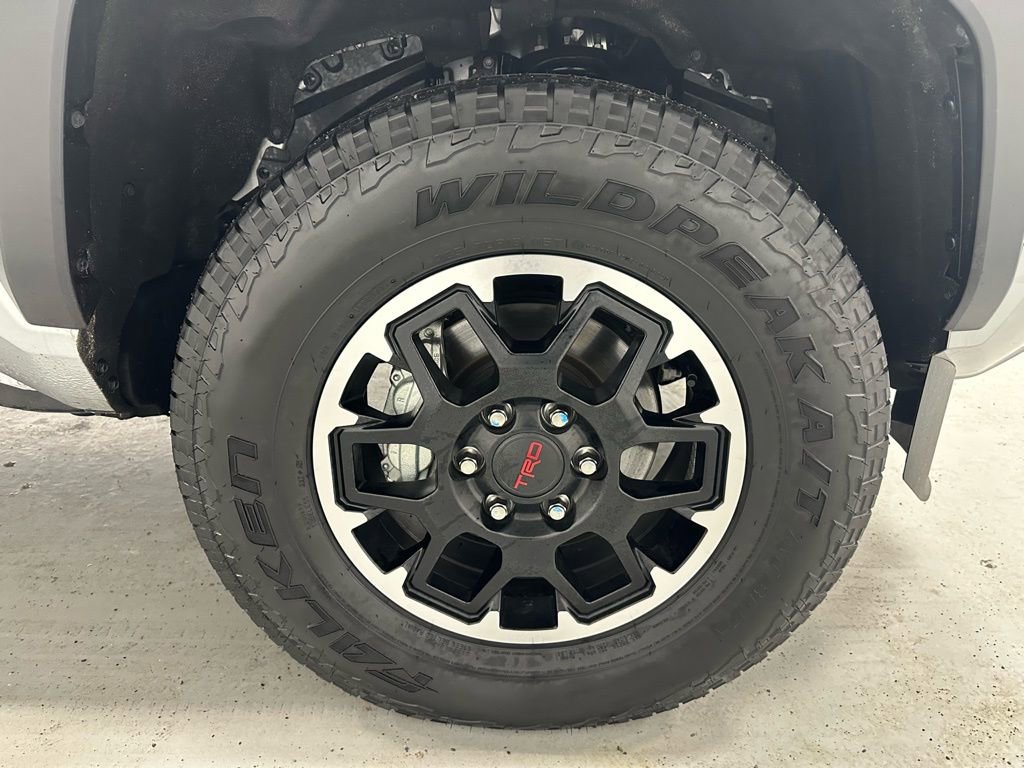 Used 2025 Toyota Tacoma TRD Off-Road w/ TRD Off Road Upgrade Package image 60