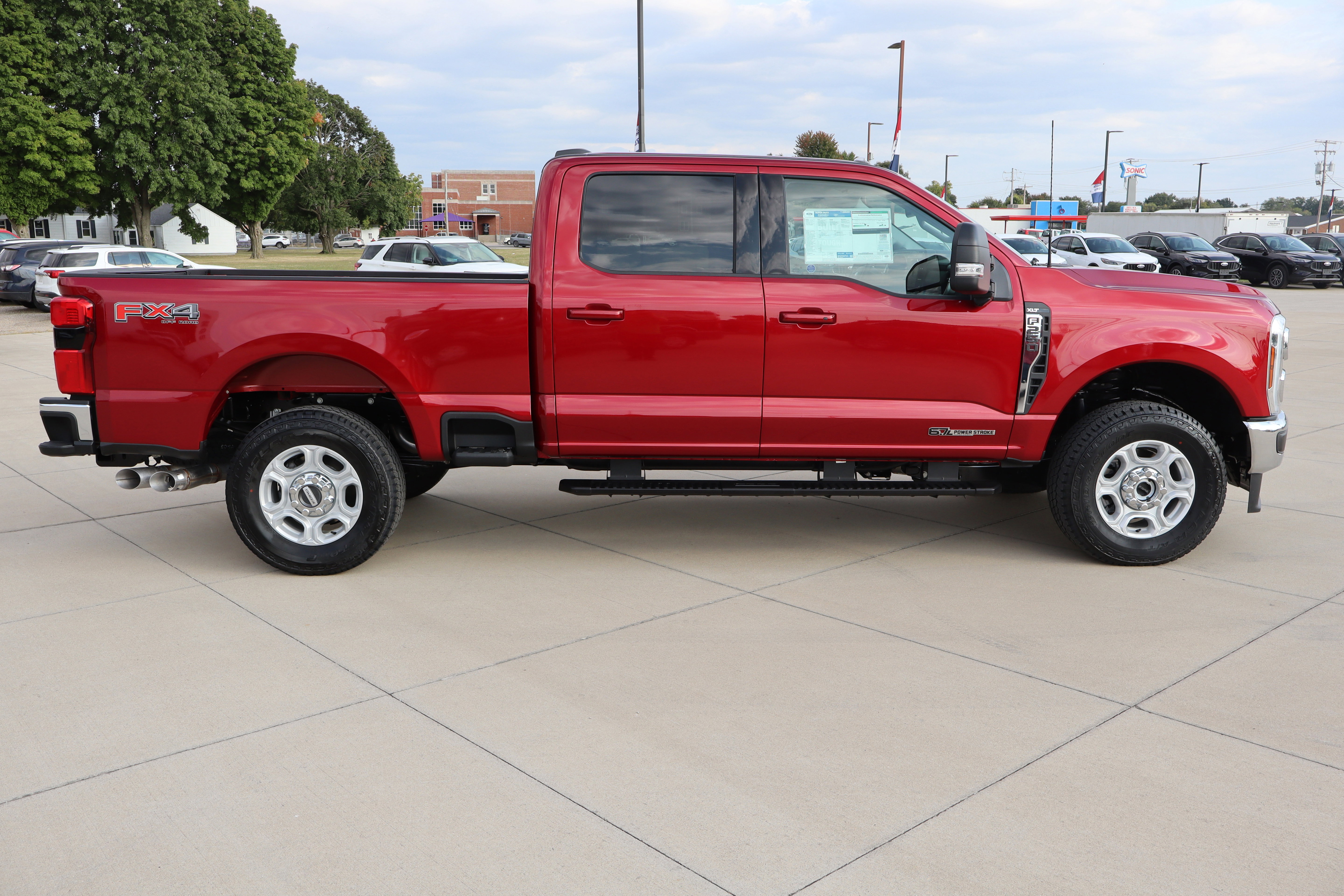 New 2026 Ford F250 XLT w/ XLT Premium Package image 4