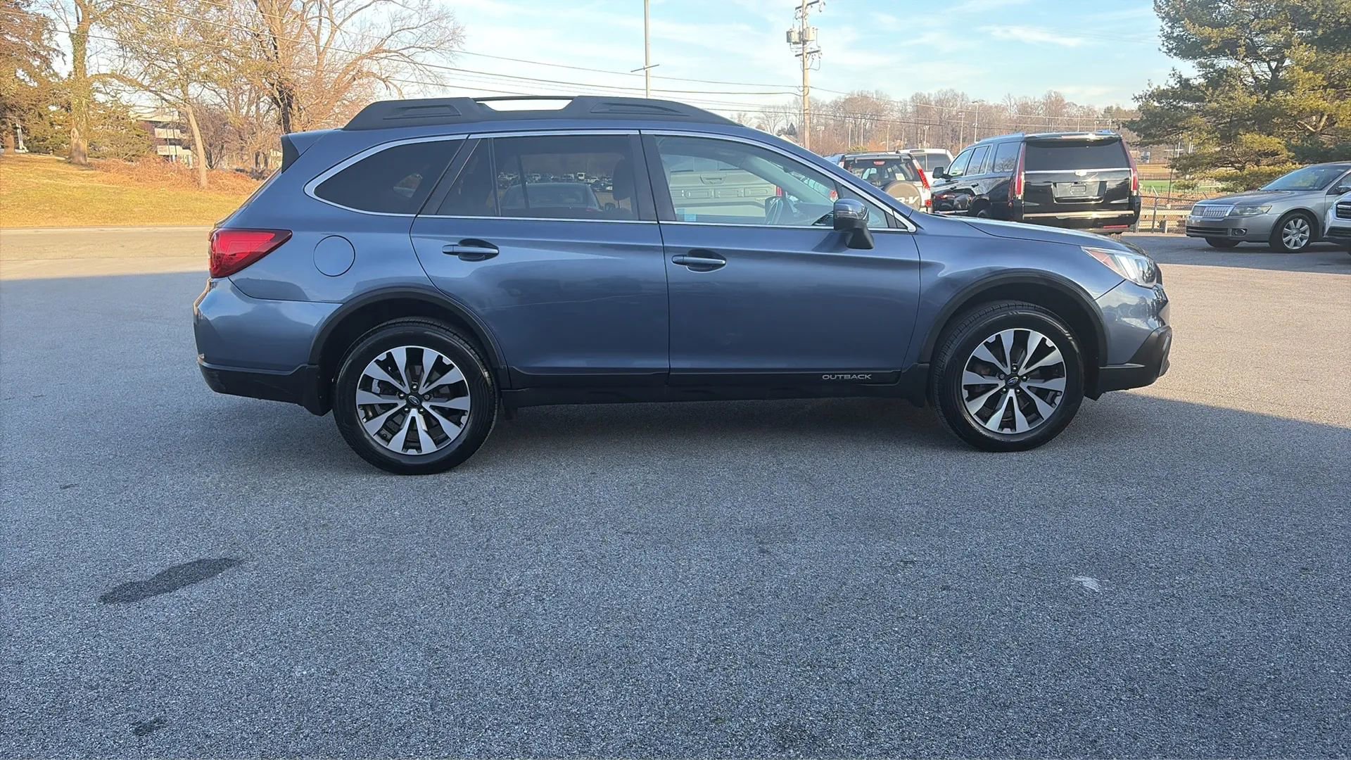 Used 2015 Subaru Outback 2.5i Limited image 12