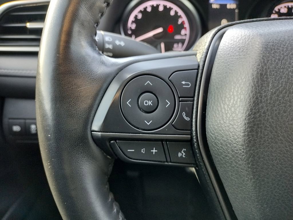 Used 2023 Toyota Camry SE FWD image 23
