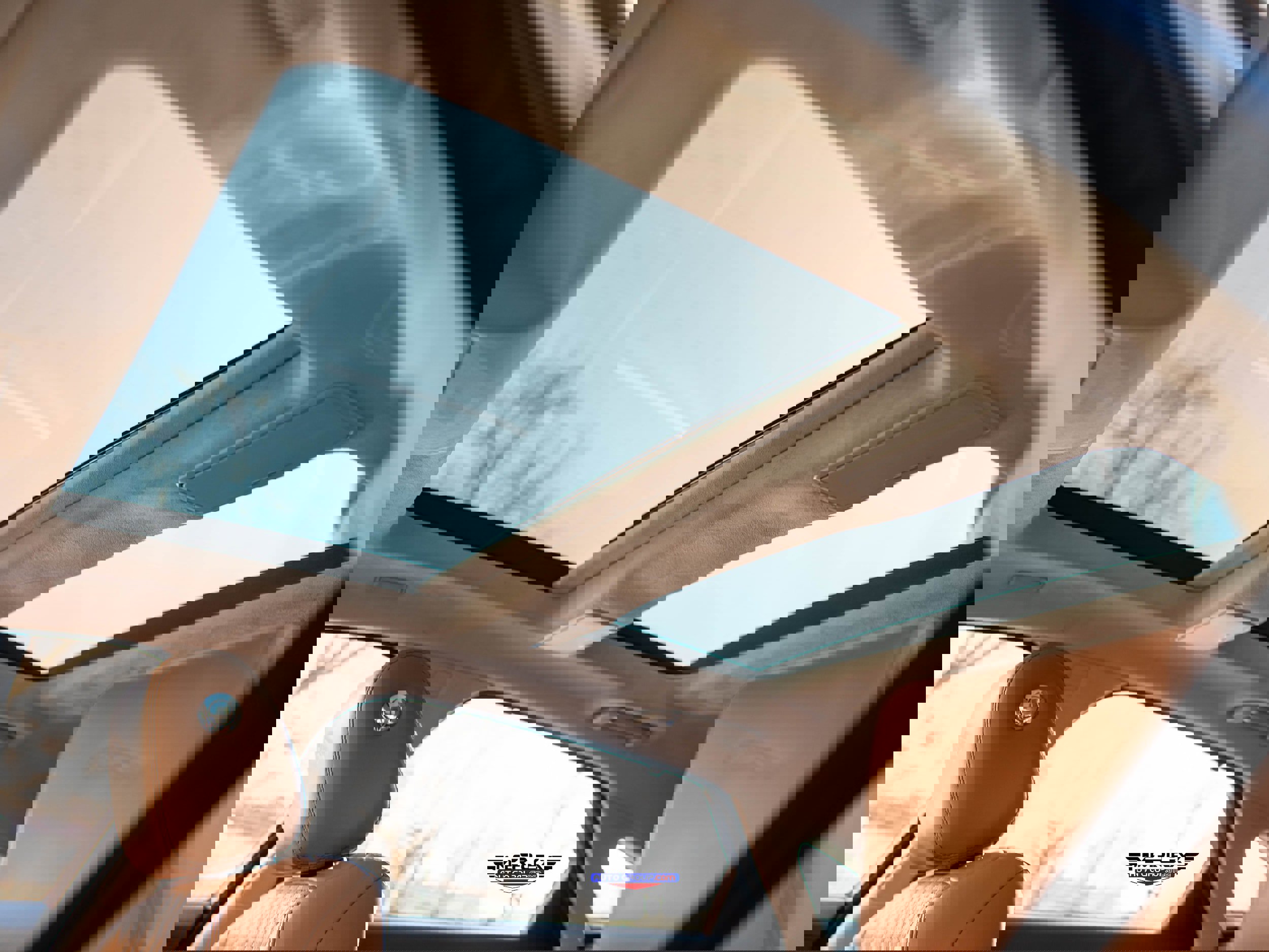 Used 2018 Jaguar XJ L Portfolio image 40