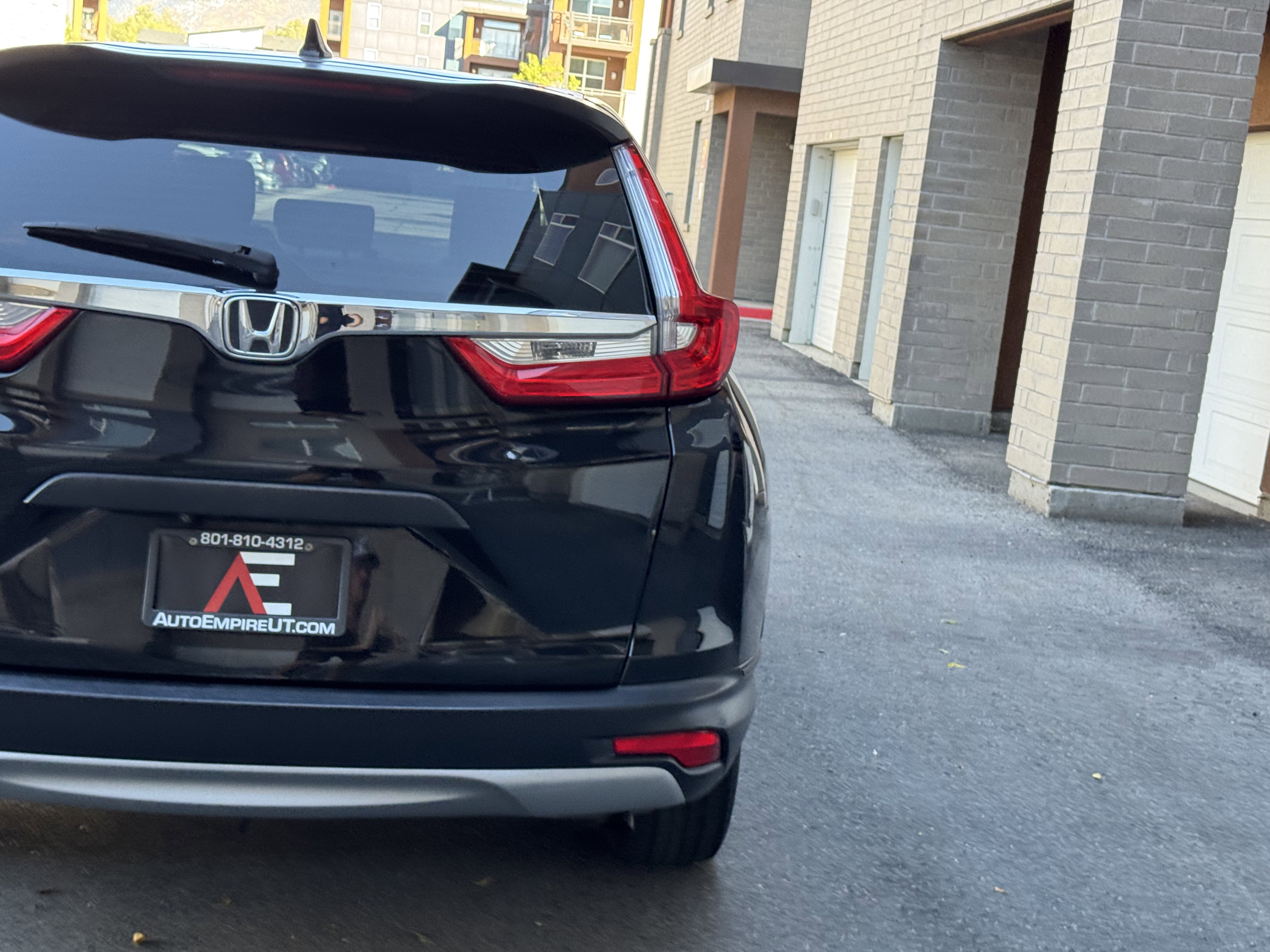 Used 2018 Honda CR-V LX image 6