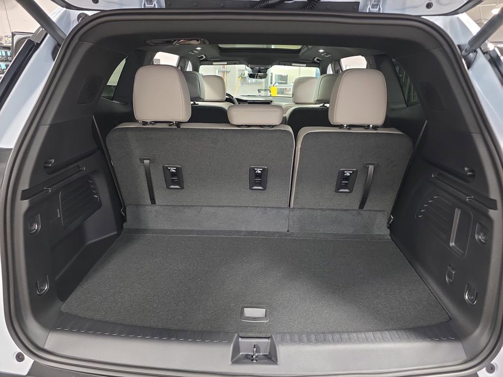 New 2026 GMC Acadia Elevation w/ Super Cruise Package image 13