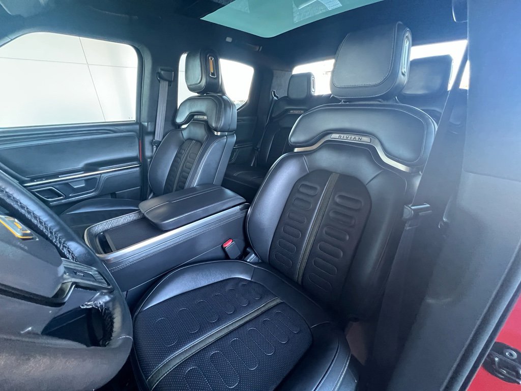 Used 2023 Rivian R1T Adventure AWD/4WD image 16